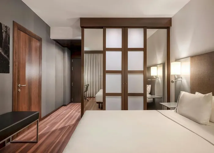 Ac Hotel Padova By Marriott